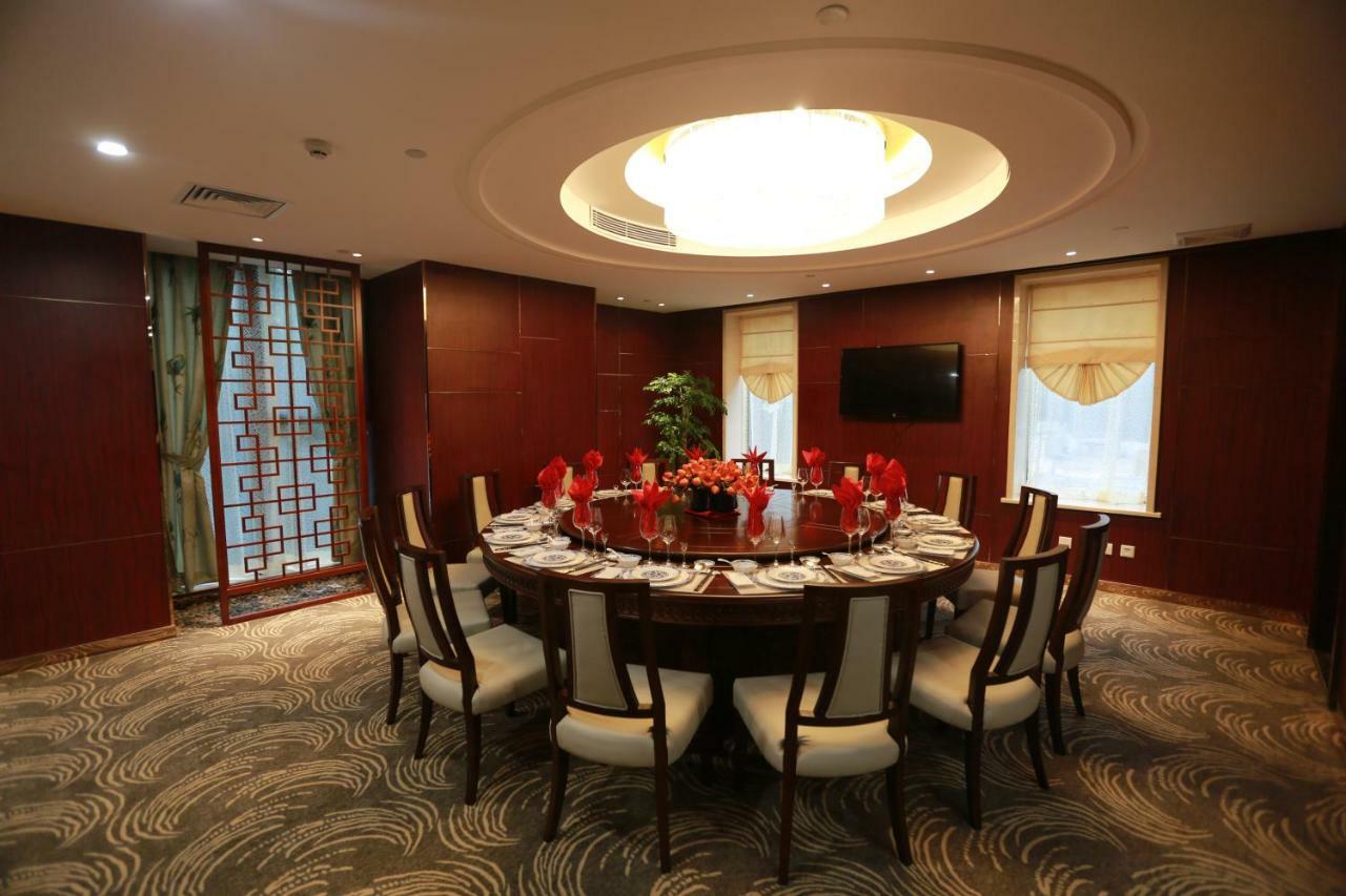 Guangzhou Seaman Club Hotell Exteriör bild