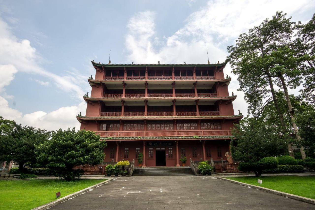 Guangzhou Seaman Club Hotell Exteriör bild