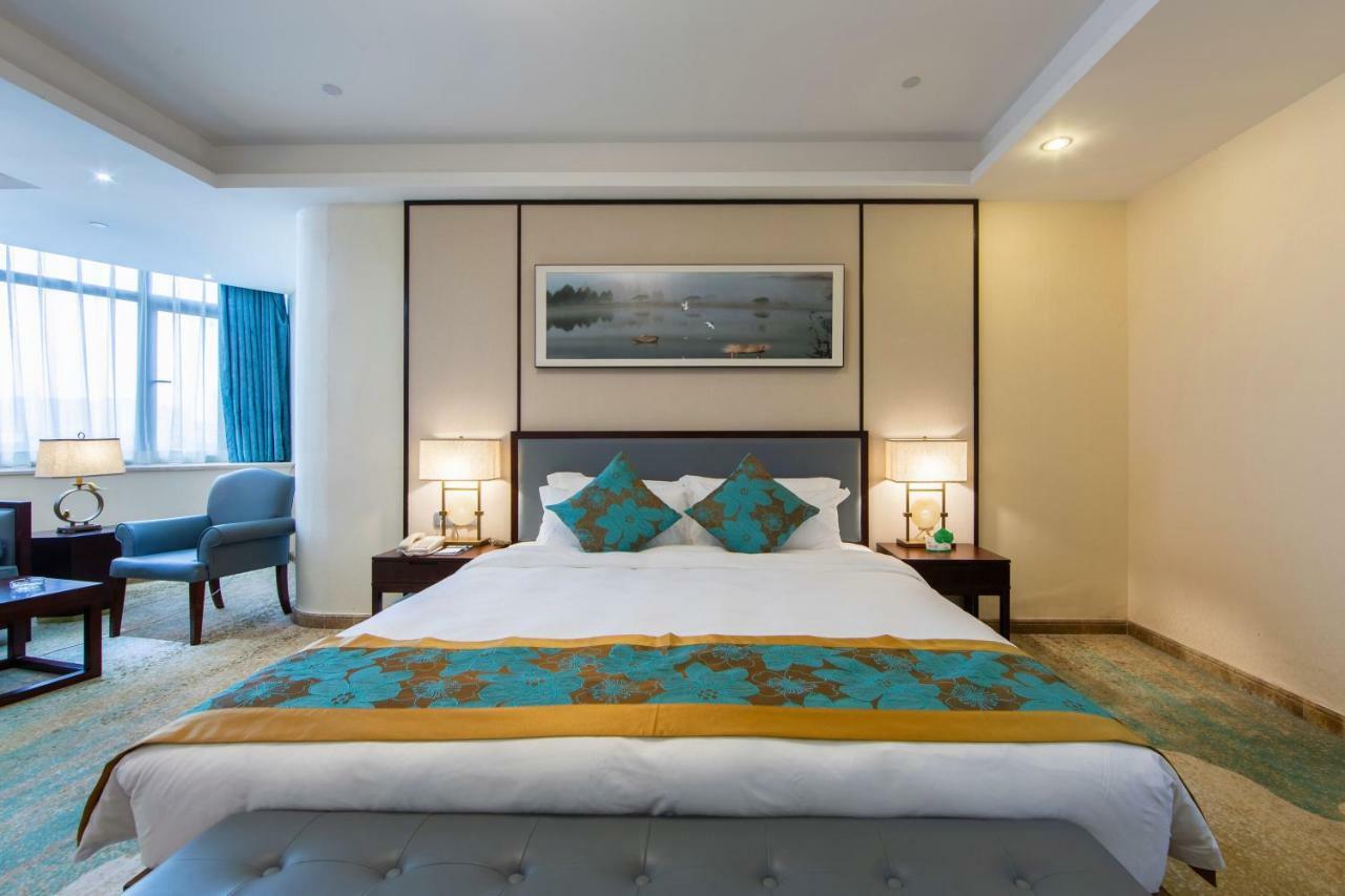 Guangzhou Seaman Club Hotell Exteriör bild