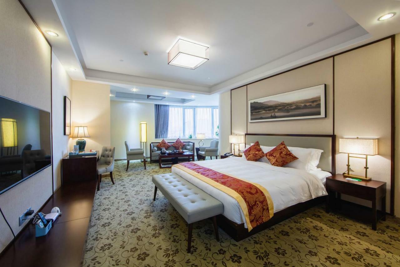 Guangzhou Seaman Club Hotell Exteriör bild